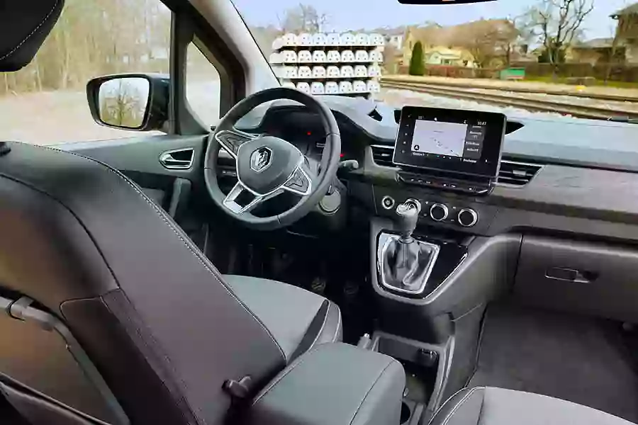 Das Cockpit vom Renault Kangoo 2021